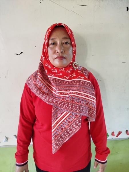 SRI AYUNIATIK,S.Pd.