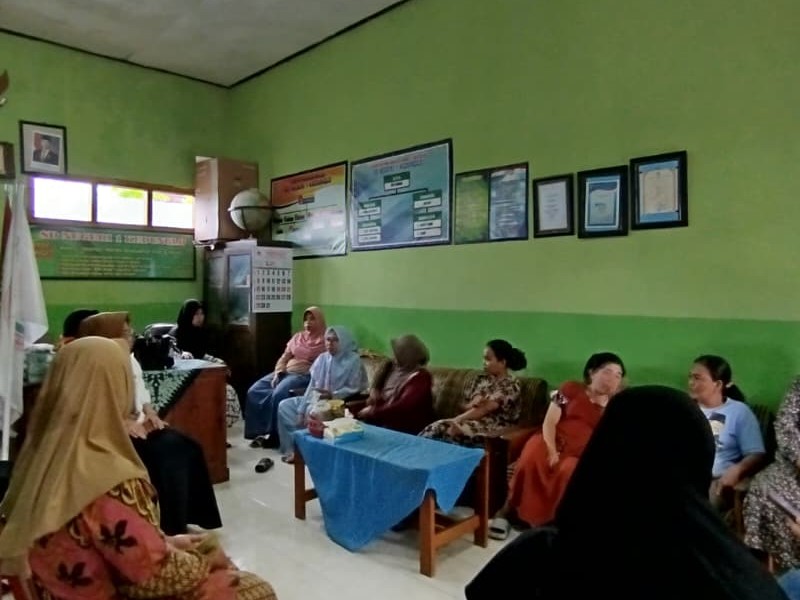 RAPAT PAGUYUBAN